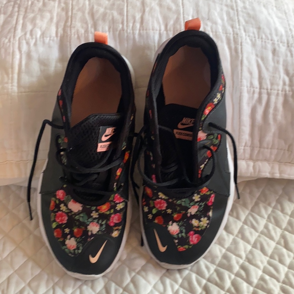 Girls Nike